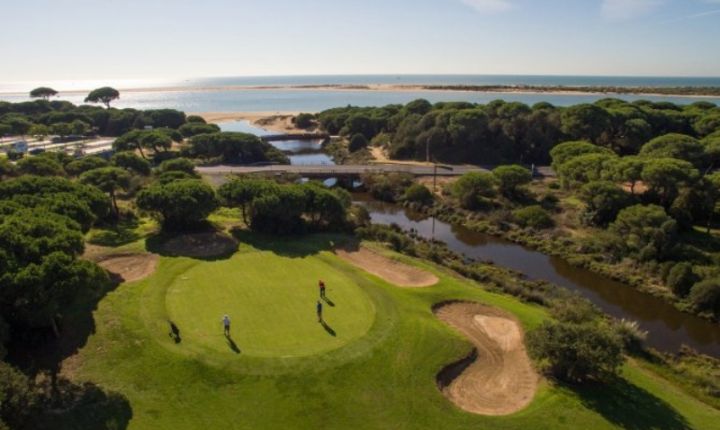Discover how to communicate your tourism sustainability plan effectively with guidance from Huelva Biosphere Destination