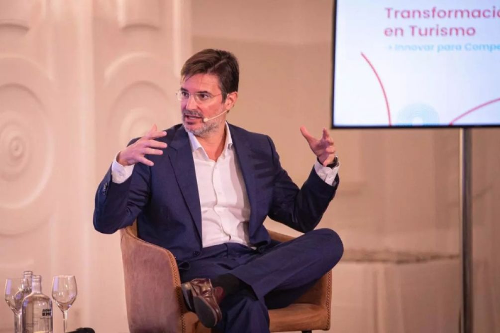 Digital transformation in tourism driving smart destinations and sustainability