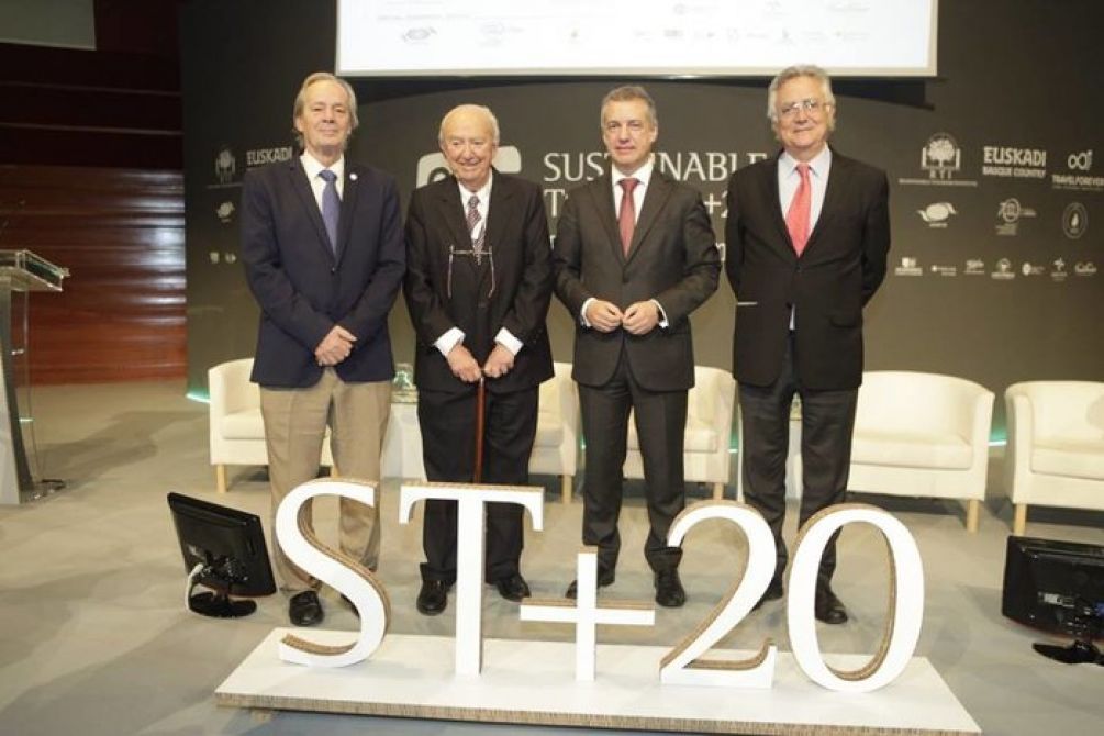 cumbre mundial turismo sostenible